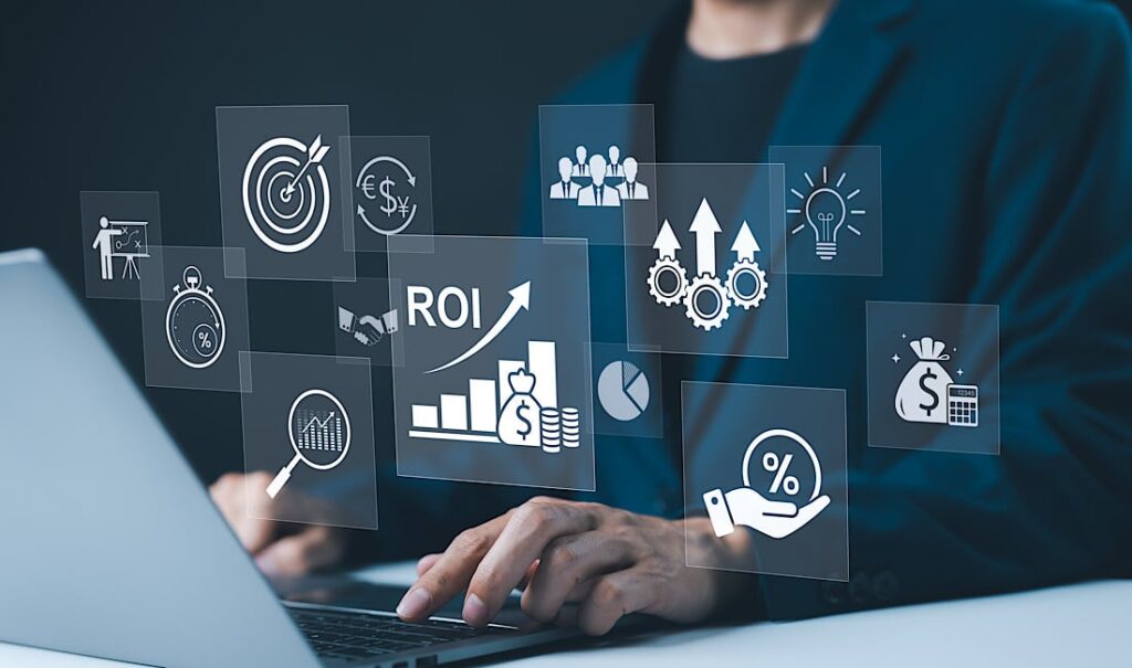 Digital marketing experts analyzing ROI and campaign strategy to maximize profit and audience engagement for businesses.